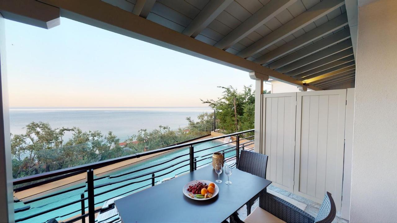 Kallia Suites- Chorefto Eksteriør bilde
